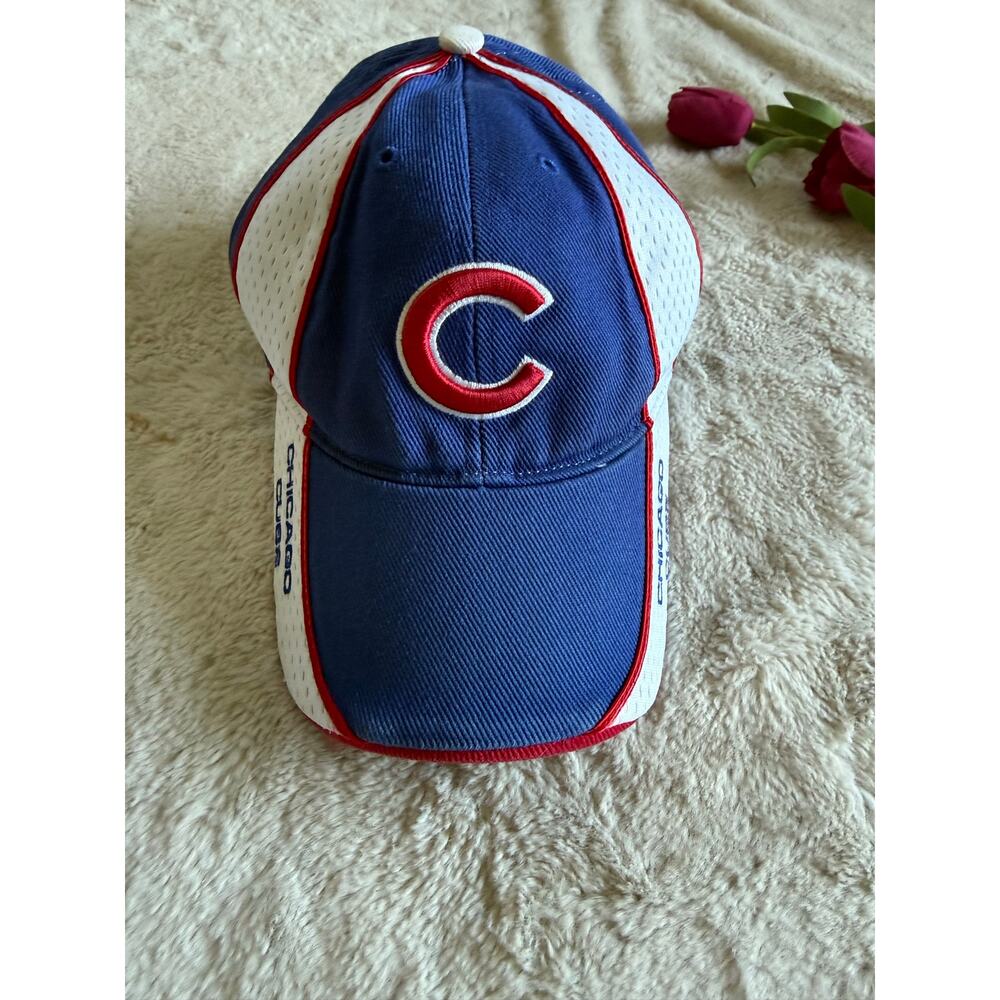 Chicago Cubs Twins Enterprises Vintage Baseball Cap Adjustable